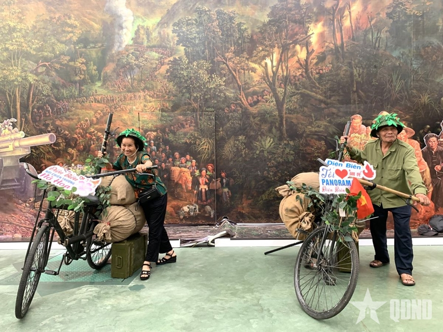 Dấu ấn Điện Biên tại Triển lãm thành tựu đất nước