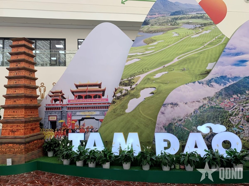 Dấu ấn đất Tổ tại Triển lãm 80 năm thành tựu đất nước