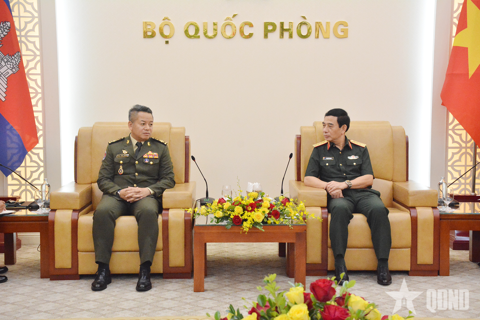 Đại tướng Phan Văn Giang tiếp Phó thủ tướng, Bộ trưởng Bộ Quốc phòng Campuchia