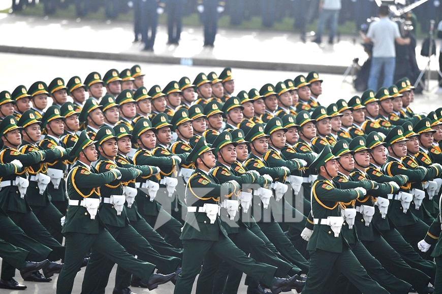 TRỰC TIẾP: Tưng bừng kỷ niệm 80 năm Tết Độc lập: Hào hùng khí thế diễu binh, diễu hành