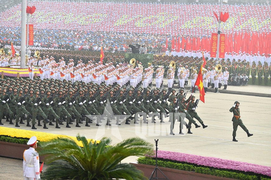 TRỰC TIẾP: Tưng bừng kỷ niệm 80 năm Tết Độc lập: Hào hùng khí thế diễu binh, diễu hành