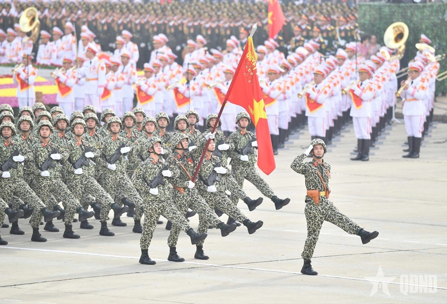 Hình ảnh các khối diễu binh hùng tráng của Quân đội nhân dân Việt Nam