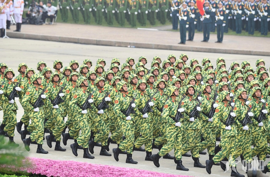 Hình ảnh các khối diễu binh hùng tráng của Quân đội nhân dân Việt Nam