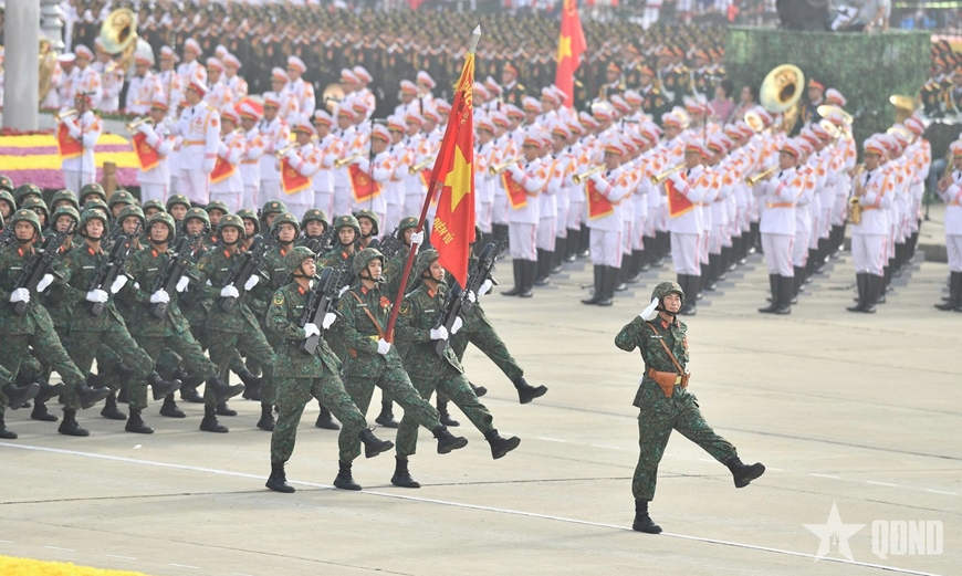 Hình ảnh các khối diễu binh hùng tráng của Quân đội nhân dân Việt Nam