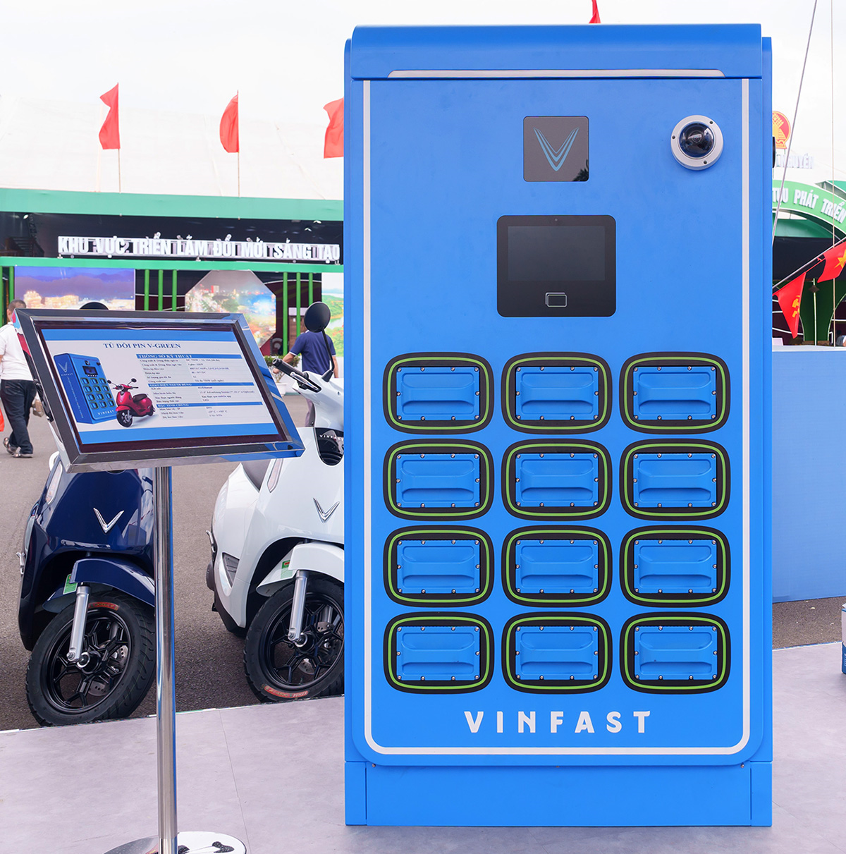 V-Green triển khai mô hình nhượng quyền tủ đổi pin xe máy điện


