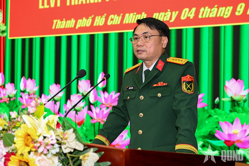 Bộ tư lệnh TP Hồ Chí Minh khai mạc triển lãm ảnh “80 năm Lực lượng vũ trang Thành phố anh hùng”