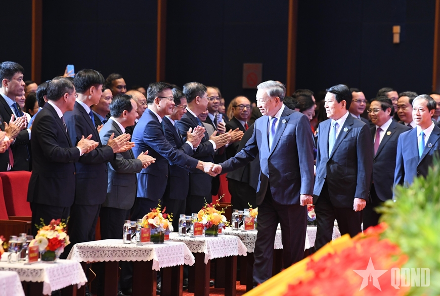 Tổng Bí thư Tô Lâm dự Lễ kỷ niệm 80 năm truyền thống ngành Giáo dục và khai giảng năm học 2025-2026