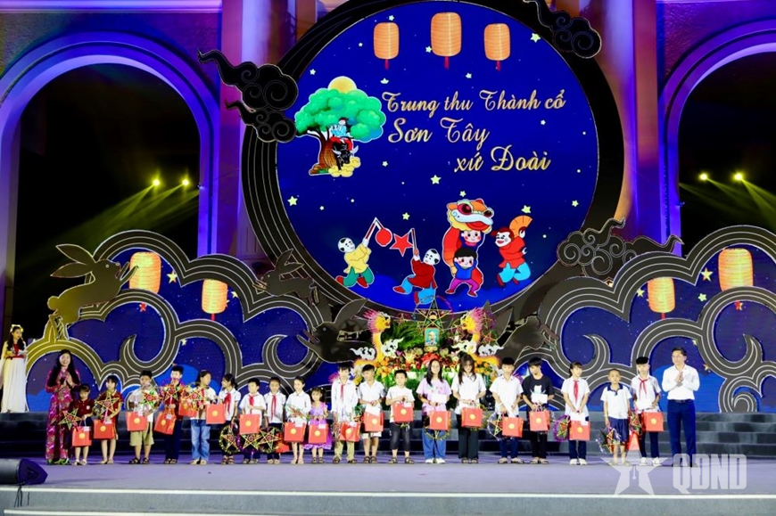 Chương trình “Trung thu Thành cổ - Sơn Tây xứ Đoài” năm 2025 có gì hấp dẫn?