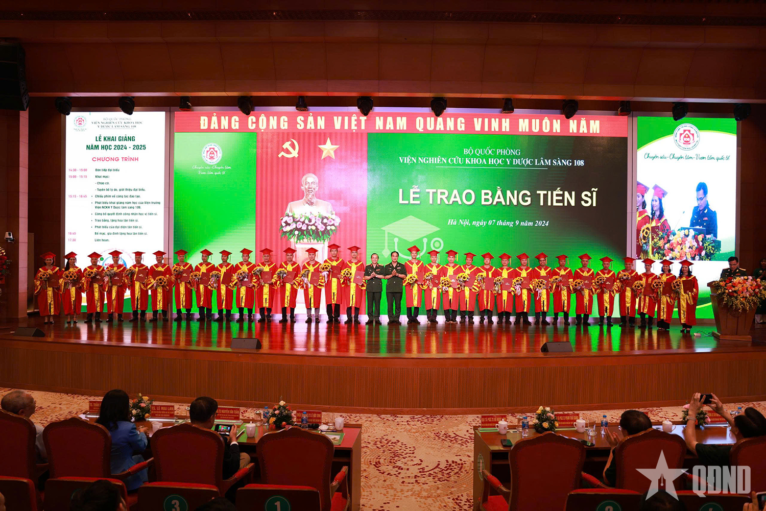 Khẳng định là trung tâm đào tạo và nghiên cứu khoa học hàng đầu cả nước, vươn tầm quốc tế