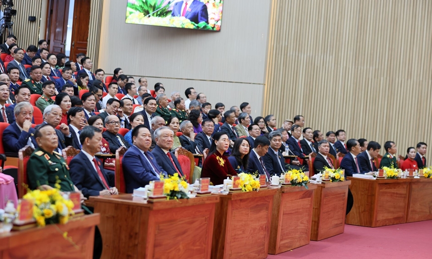 Đưa Quảng Ngãi trở thành tỉnh phát triển khá, một cực tăng trưởng quan trọng của khu vực miền Trung - Tây Nguyên