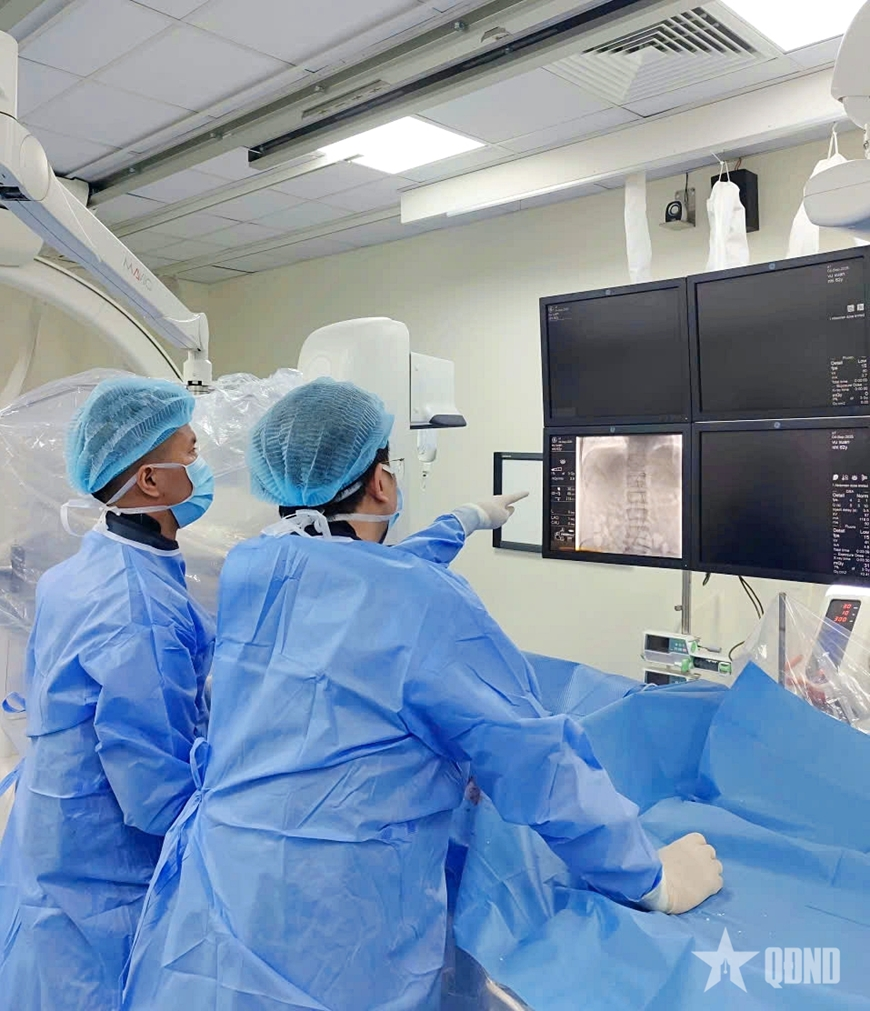 Bộ môn-Khoa Nội Tiêu hoá, Bệnh viện Quân y 103 luôn nỗ lực, phấn đấu vươn lên, hoàn thành tốt mọi nhiệm vụ được giao