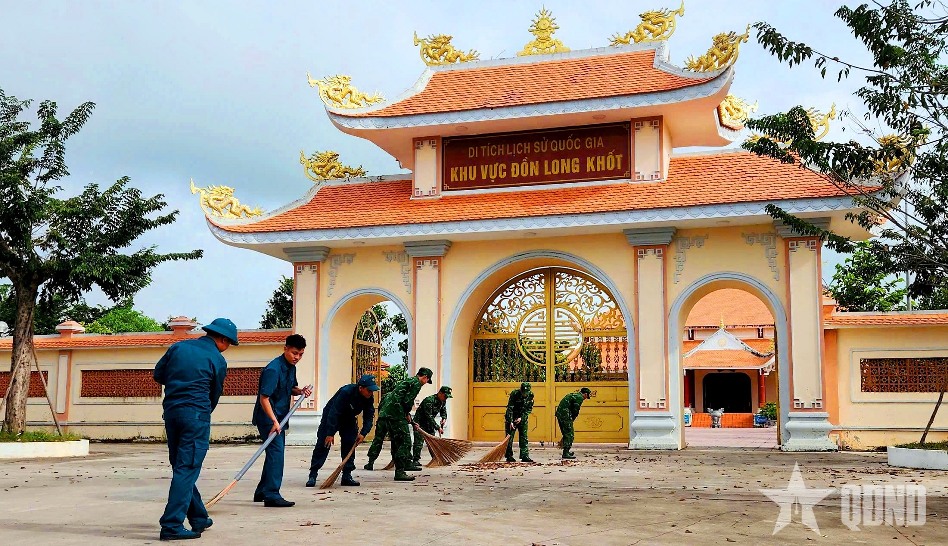 Ra quân “Ngày chủ nhật xanh” lan tỏa tinh thần tri ân