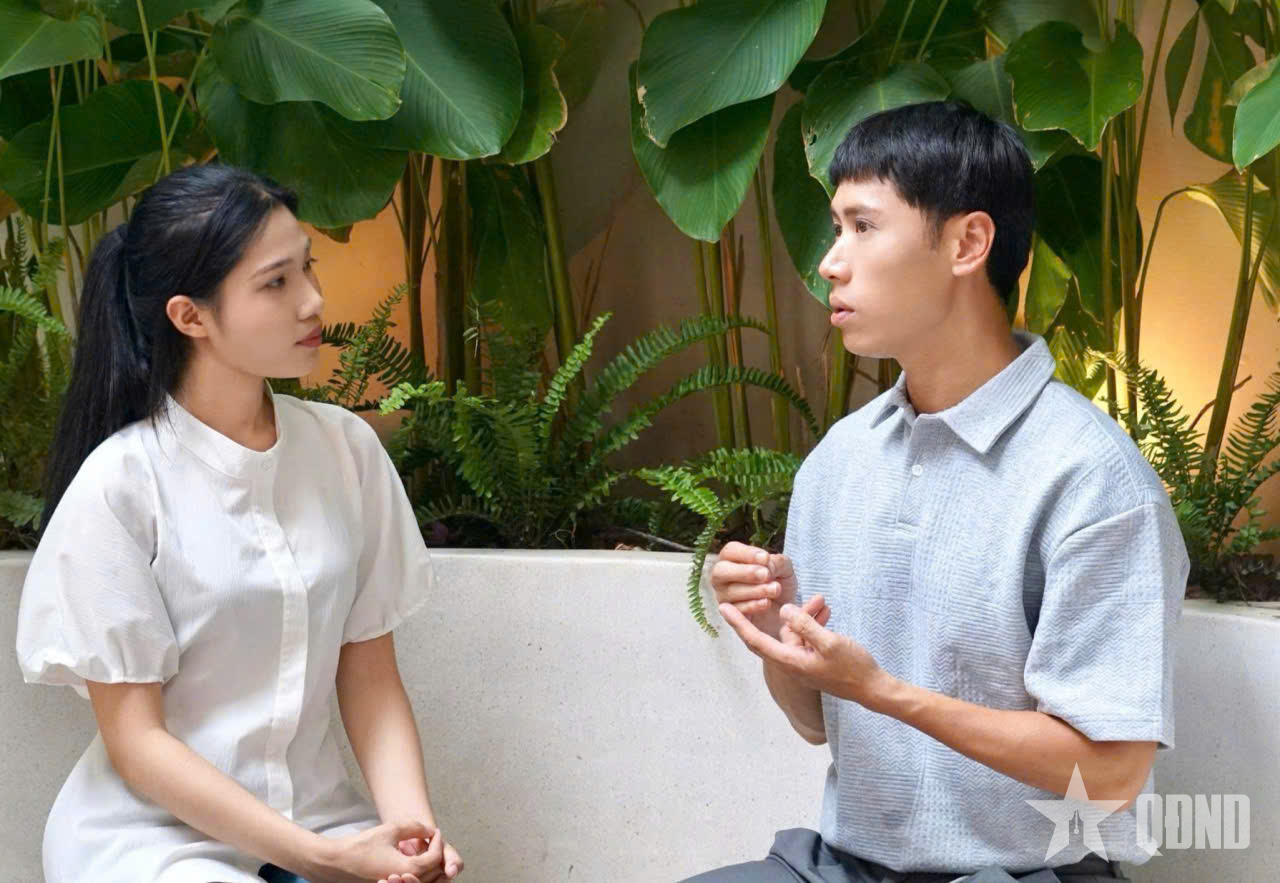 Diễn viên Lê Hoàng Long: “Mưa đỏ” là nén tâm nhang tri ân những người nằm xuống