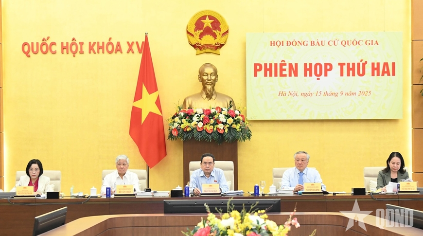 Chủ tịch Quốc hội Trần Thanh Mẫn chủ trì Phiên họp thứ hai Hội đồng Bầu cử quốc gia
