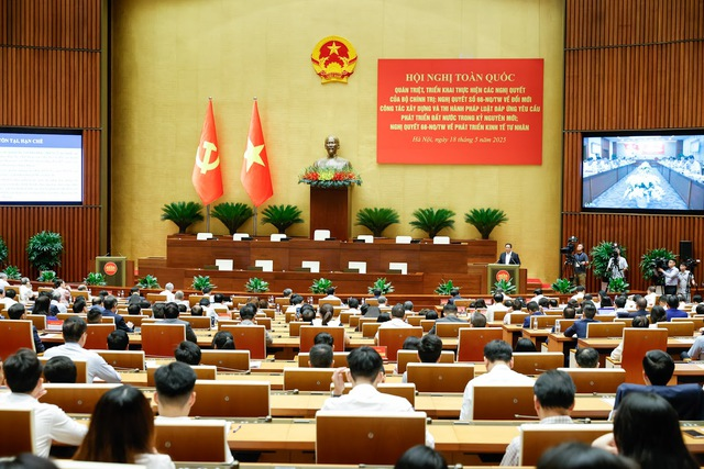 Sáng nay (16-9), diễn ra hội nghị toàn quốc quán triệt 4 nghị quyết của Bộ Chính trị