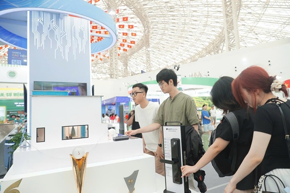 Tập đoàn VNPT được trao giải thưởng 