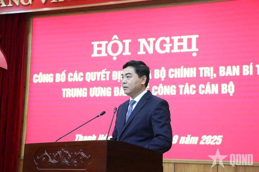 Bộ Chính trị, Ban Bí thư điều động, chỉ định Phó bí thư Tỉnh ủy Thanh Hóa