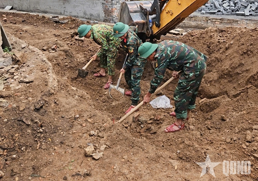 Phát hiện, cất bốc 2 hài cốt liệt sĩ tại Quảng Trị