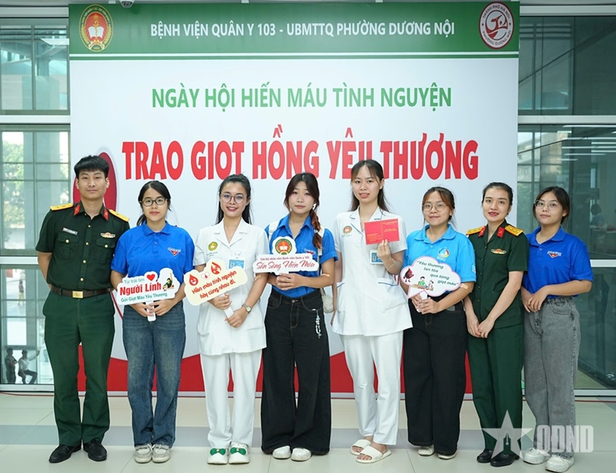 Bệnh viện Quân y 103 và phường Dương Nội, thành phố Hà Nội tích cực tham gia ngày hội hiến máu tình nguyện