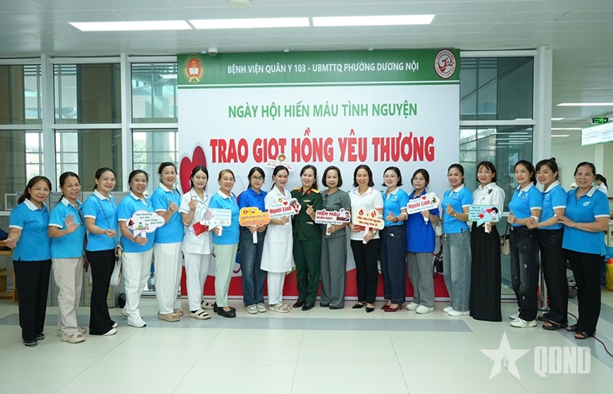 Bệnh viện Quân y 103 và phường Dương Nội, thành phố Hà Nội tích cực tham gia ngày hội hiến máu tình nguyện