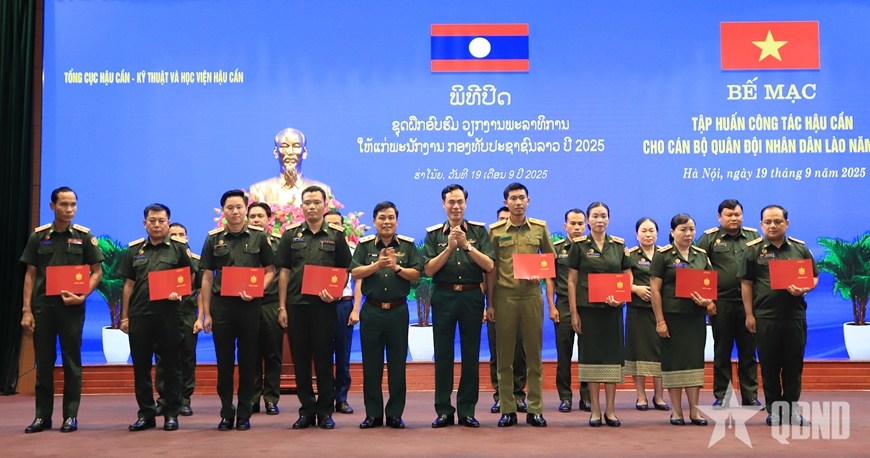 Bế mạc tập huấn công tác hậu cần cho cán bộ Quân đội nhân dân Lào