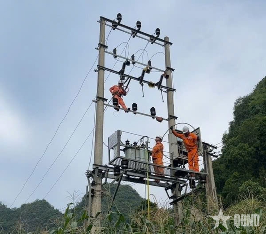 Điện lực Cao Bằng khẩn trương chuẩn bị ứng phó bão Ragasa