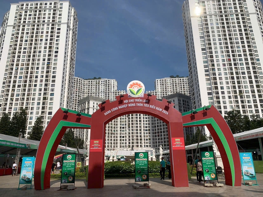 Quảng bá, kết nối giao thương các sản phẩm công nghiệp nông thôn tiêu biểu