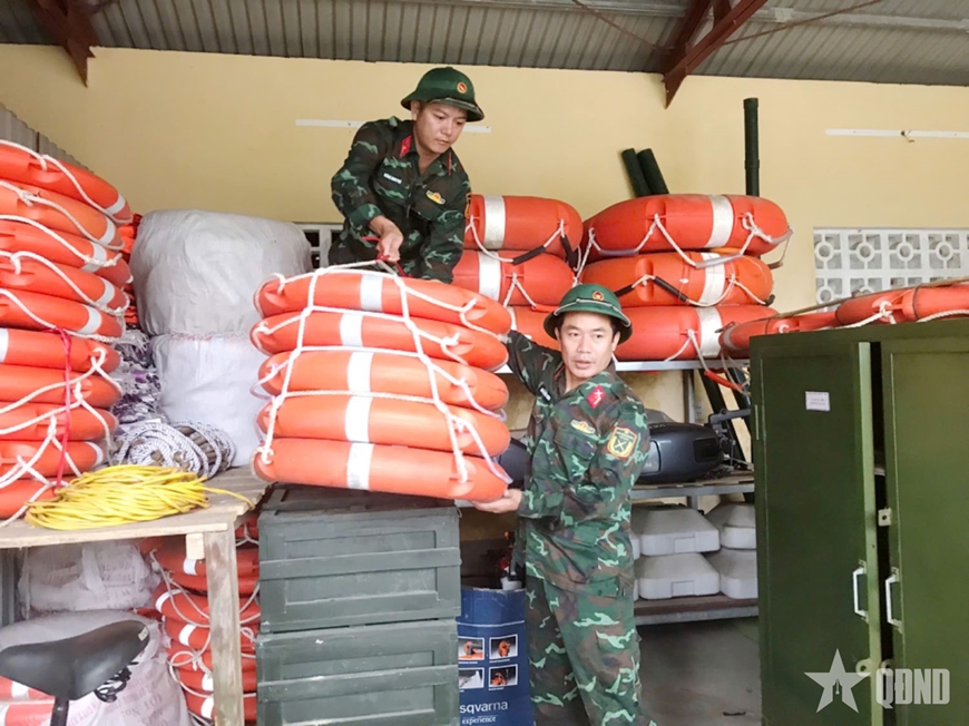 Quảng Trị: Bộ đội, dân quân sẵn sàng ứng phó với bão số 10