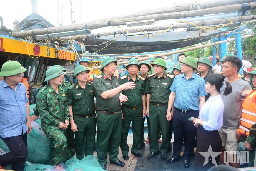 Huy động tổng lực, sẵn sàng trước bão lớn