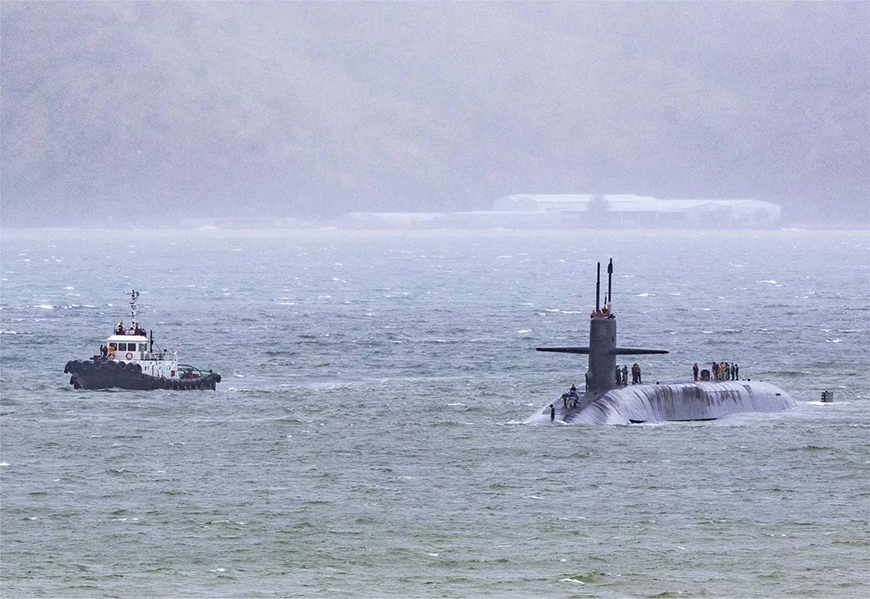 Quân sự thế giới hôm nay (29-9): Tàu ngầm USS Ohio (Mỹ) thăm Philippines