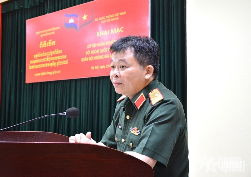Khai mạc tập huấn nghiệp vụ đối ngoại quốc phòng cho Quân đội Hoàng gia Campuchia