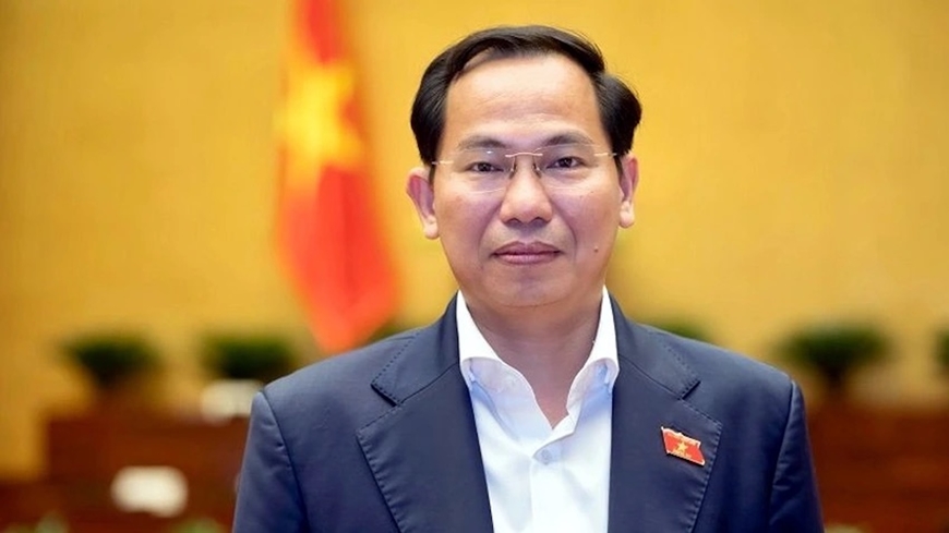 Ủy ban Thường vụ Quốc hội quyết định về công tác cán bộ