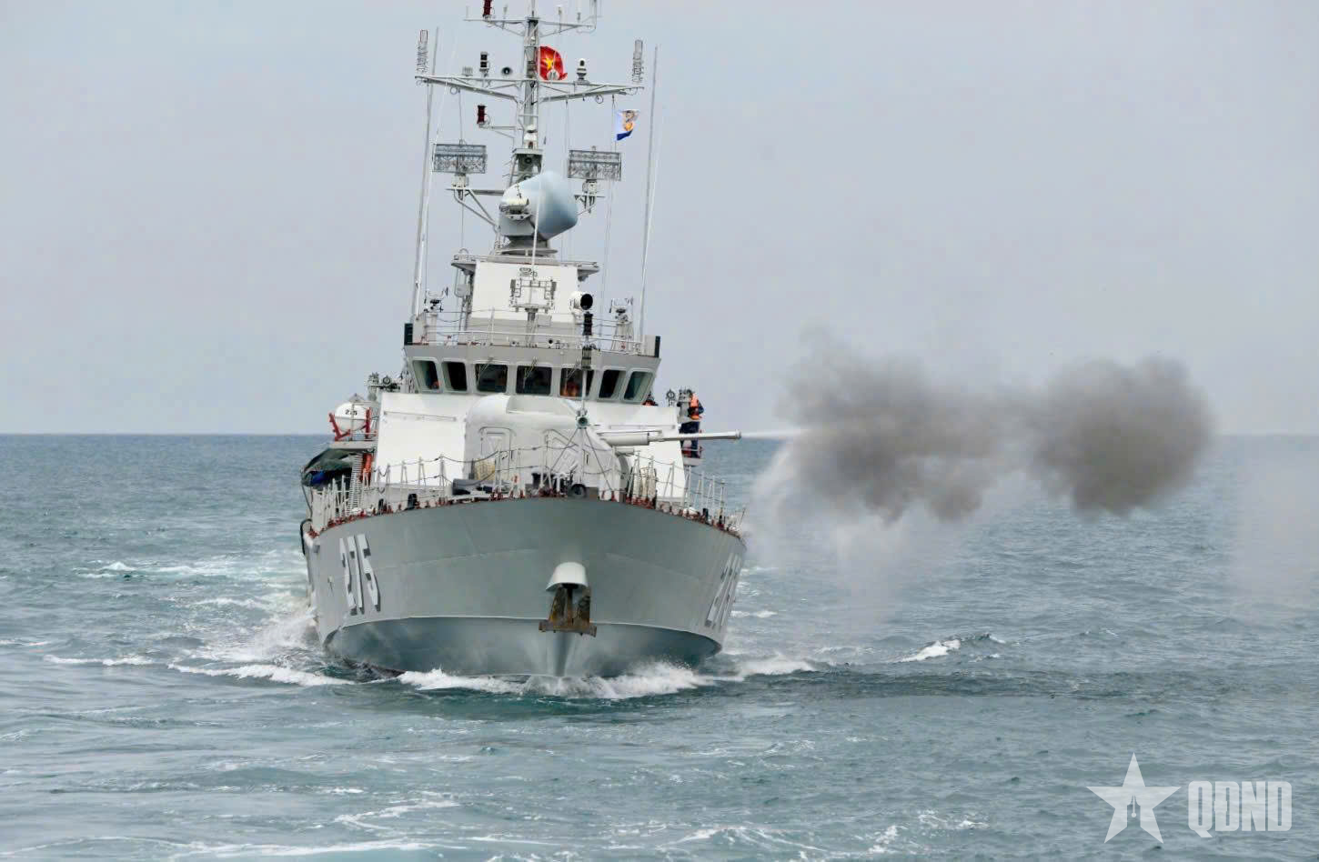 Vùng 3 Hải quân rút kinh nghiệm kiểm tra bắn đạn thật năm 2025