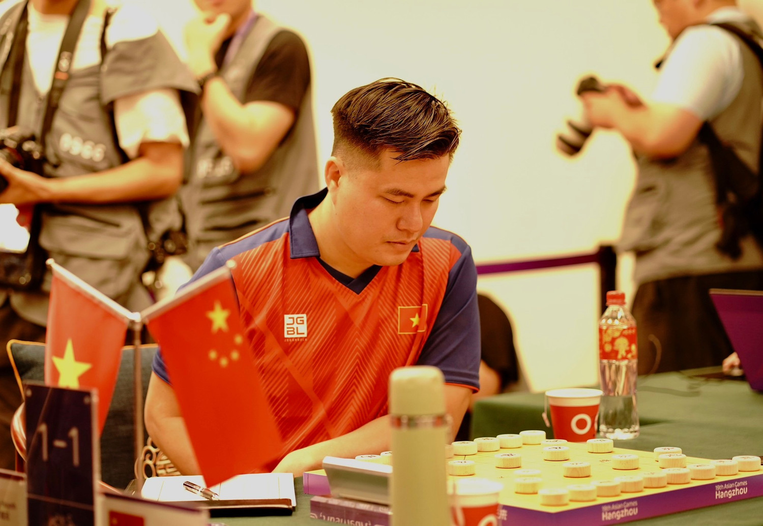 Người Việt soán ngôi vô địch tại giải cờ tướng thế giới