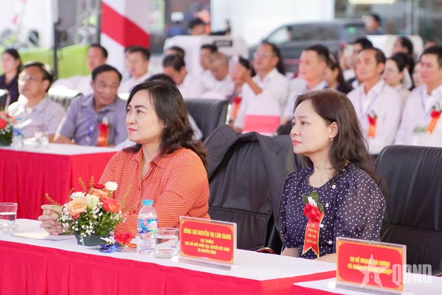 250 gian hàng tham gia Hội chợ triển lãm hàng công nghiệp nông thôn năm 2025
