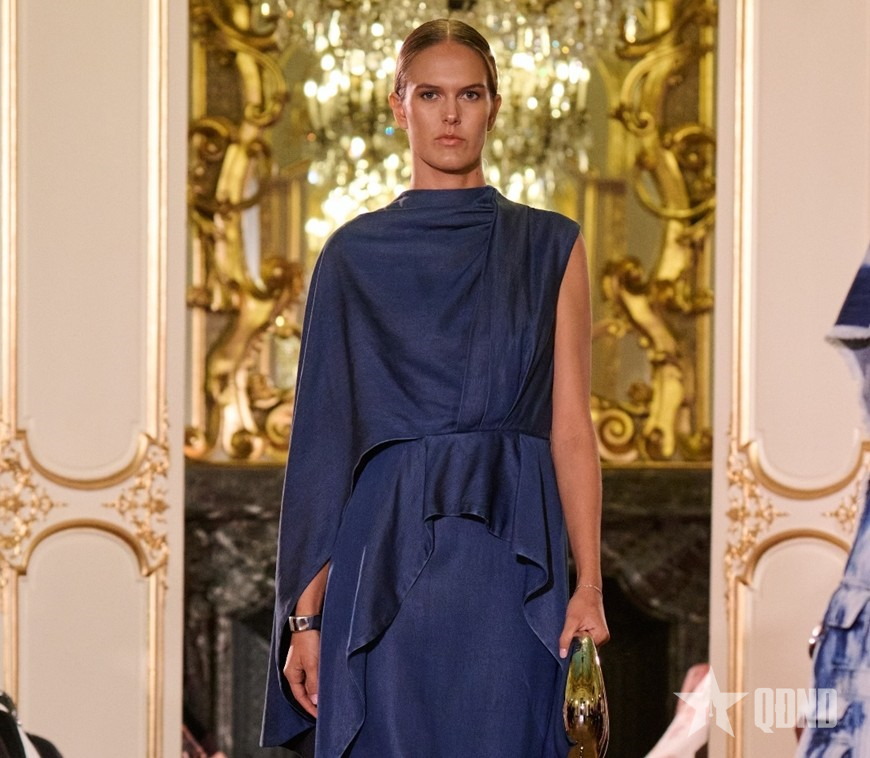 Giới thiệu thời trang cao cấp Việt Nam tại Tuần lễ thời trang Paris