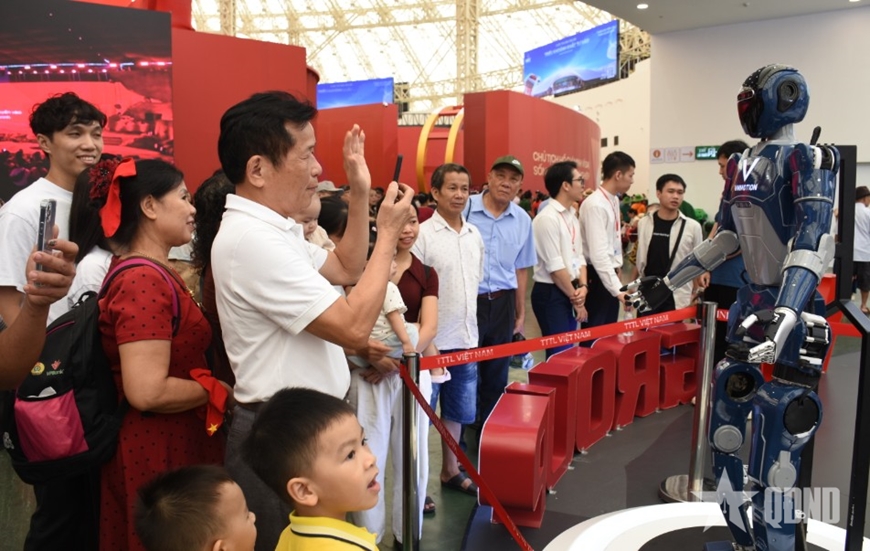 Phát triển khoa học - công nghệ, đổi mới sáng tạo tại TP Hà Nội: Cần những điểm tựa từ chính sách