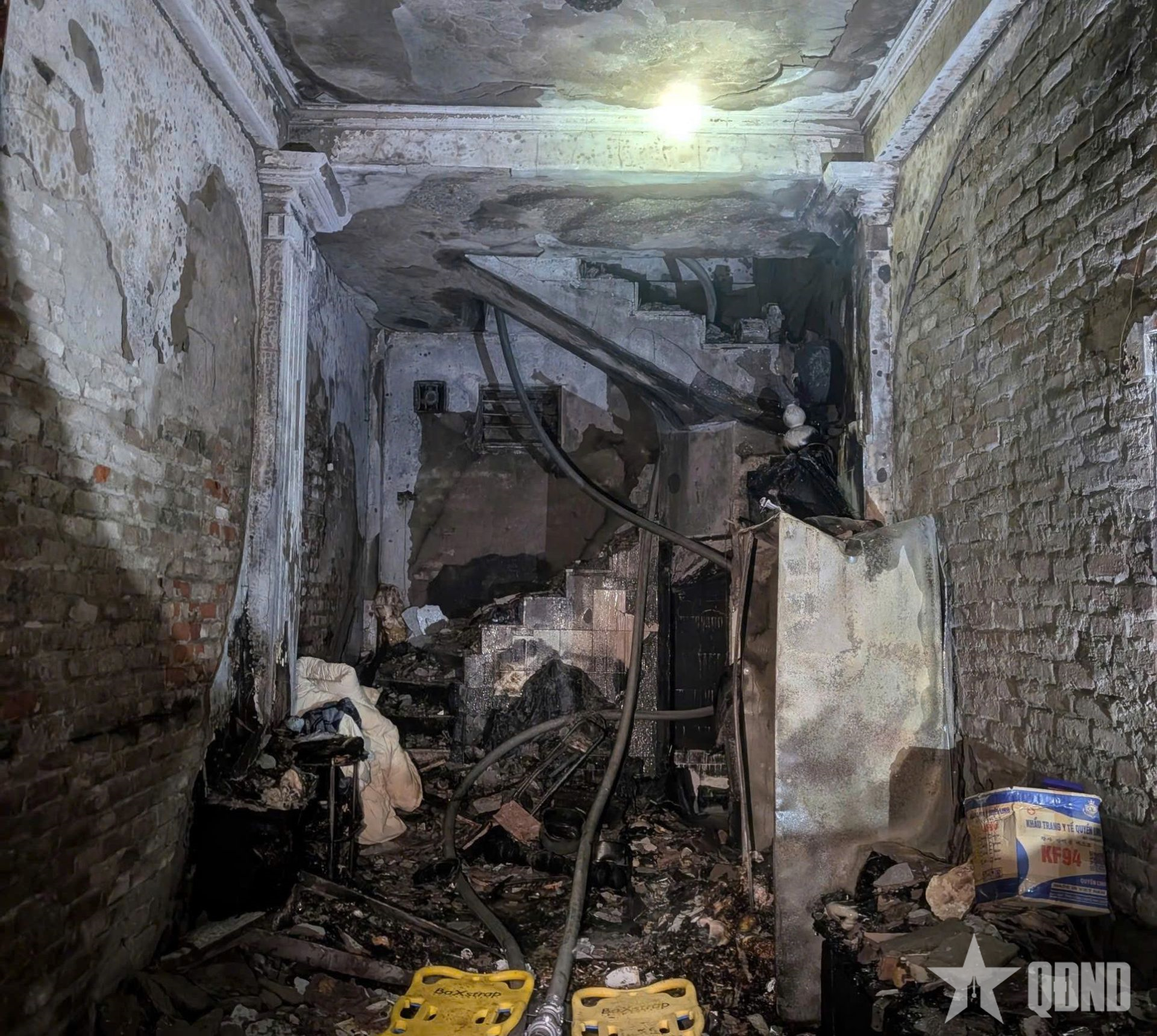 Khẩn trương xác định nguyên nhân vụ cháy nhà ở phố Kim Hoa (Hà Nội)

