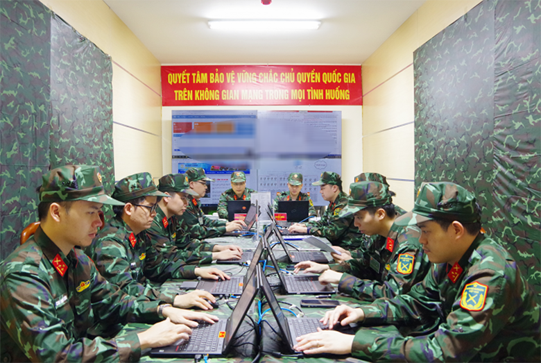 Người dân - Chủ thể trong bảo đảm an toàn, an ninh mạng