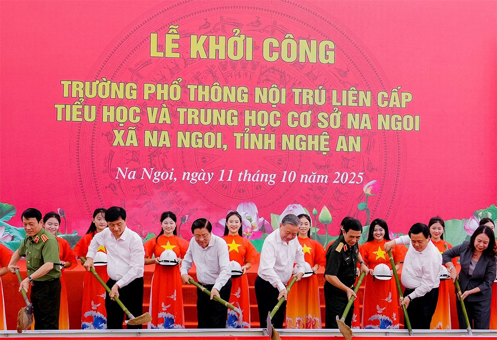 Tổng Bí thư Tô Lâm dự lễ khởi công Trường nội trú liên cấp Na Ngoi, tỉnh Nghệ An