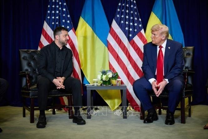 Tổng thống Zelensky kêu gọi Tổng thống Mỹ làm trung gian hòa bình cho Ukraine