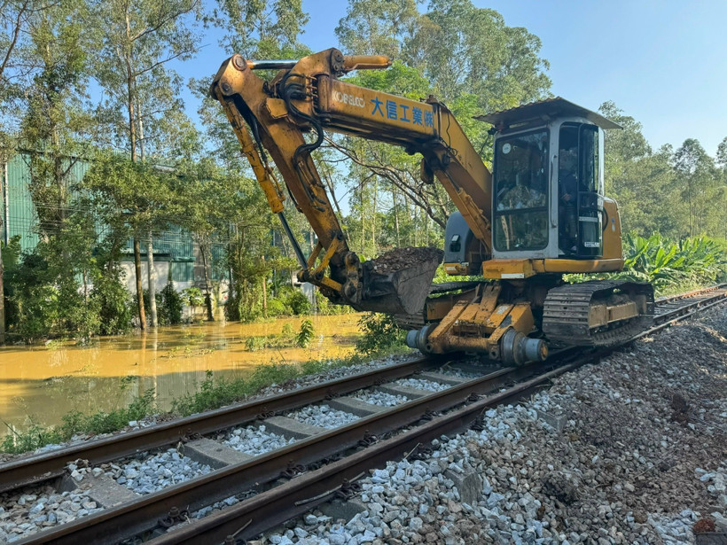 Tuyến đường sắt Hà Nội - Thái Nguyên dự kiến thông tuyến vào đêm nay (12-10)