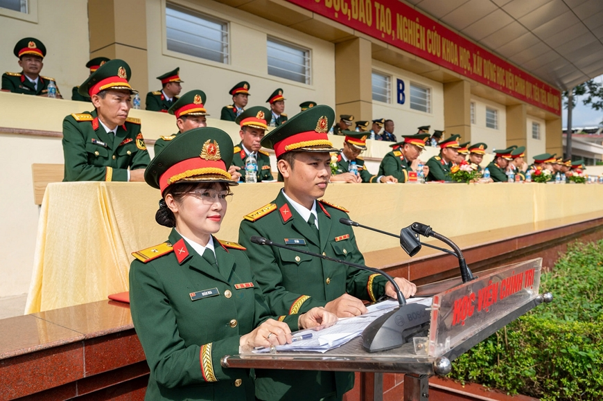 Nốt nhạc bền bỉ giữa giảng đường Học viện Chính trị