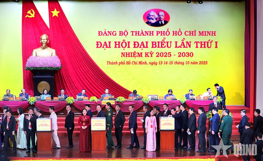 Đại hội đại biểu Đảng bộ TP Hồ Chí Minh lần thứ I họp phiên trù bị