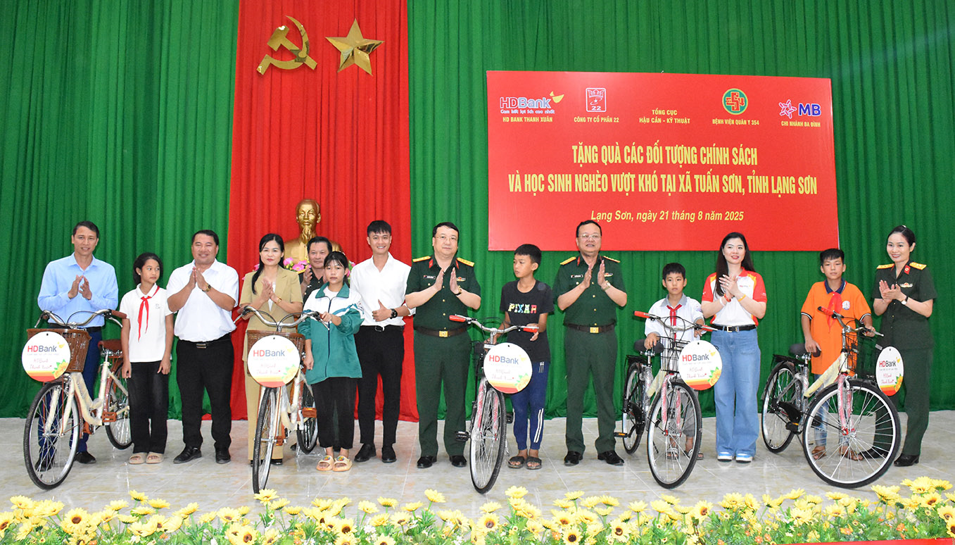 Những chuyến đi nghĩa tình