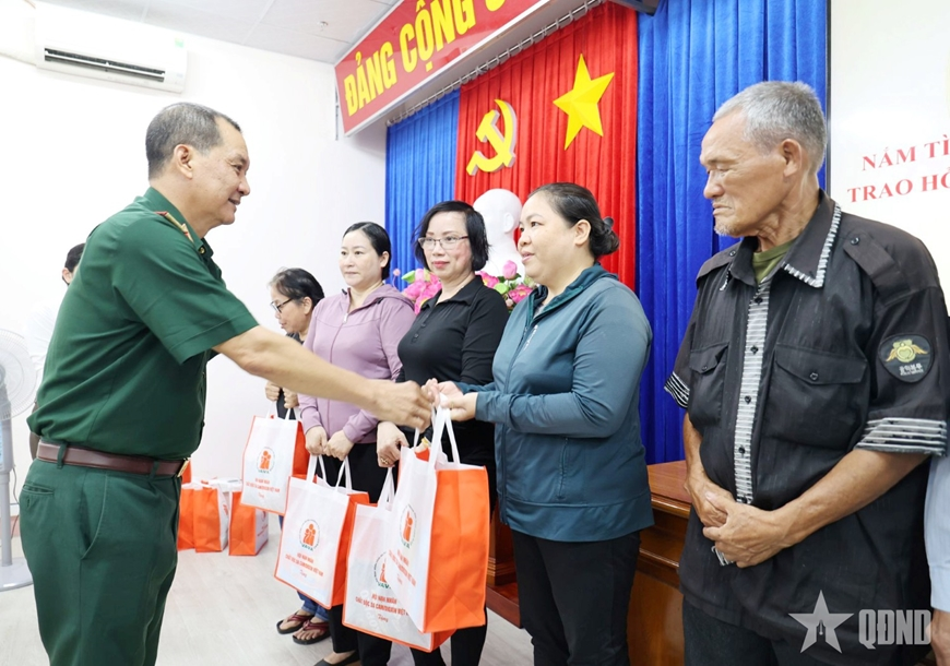 Đoàn công tác Trung ương Hội Nạn nhân chất độc da cam/dioxin Việt Nam làm việc tại Khánh Hòa