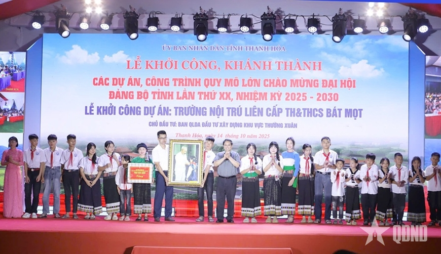 Thủ tướng Phạm Minh Chính dự lễ khởi công Trường nội trú liên cấp Tiểu học và THCS Bát Mọt (Thanh Hóa)