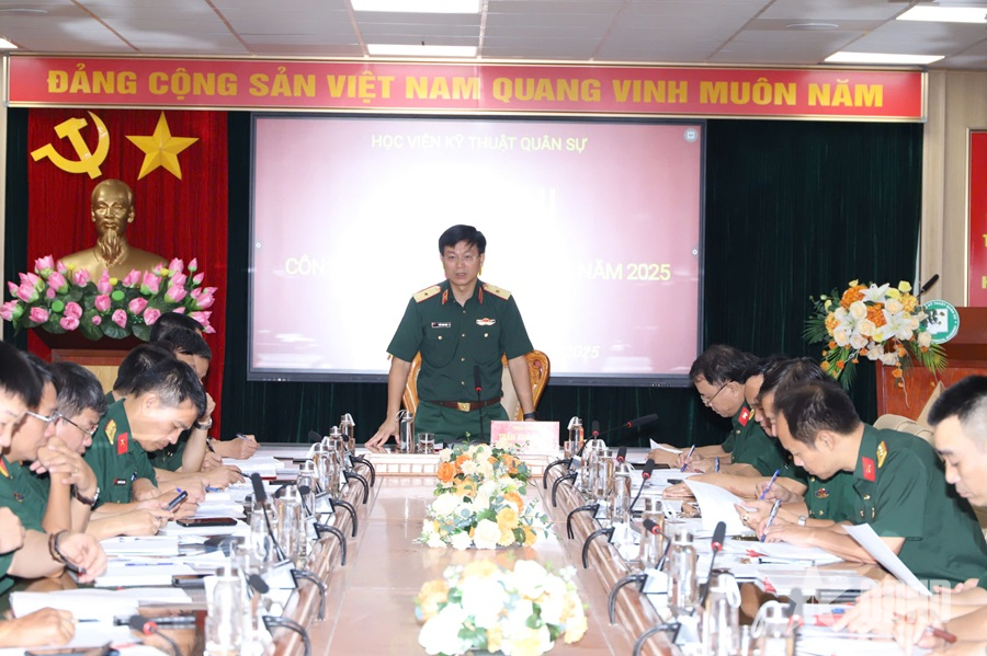 Số thí sinh thành tích cao tăng đột biến, thể hiện sức hút mạnh mẽ của Học viện Kỹ thuật Quân sự