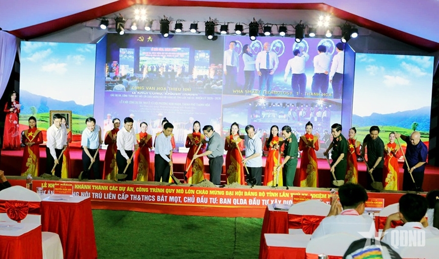 Thủ tướng Phạm Minh Chính dự lễ khởi công Trường nội trú liên cấp Tiểu học và THCS Bát Mọt (Thanh Hóa)