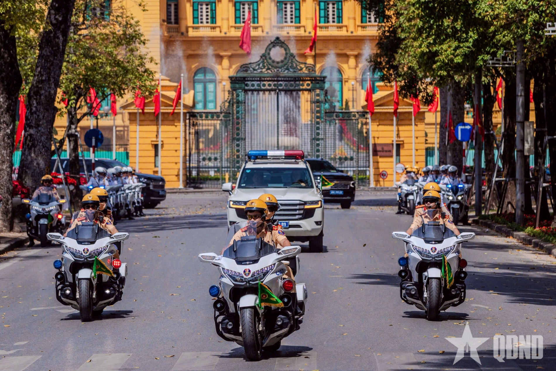 Cấm một số tuyến đường trong 3 ngày phục vụ Đại hội đại biểu Đảng bộ TP Hà Nội